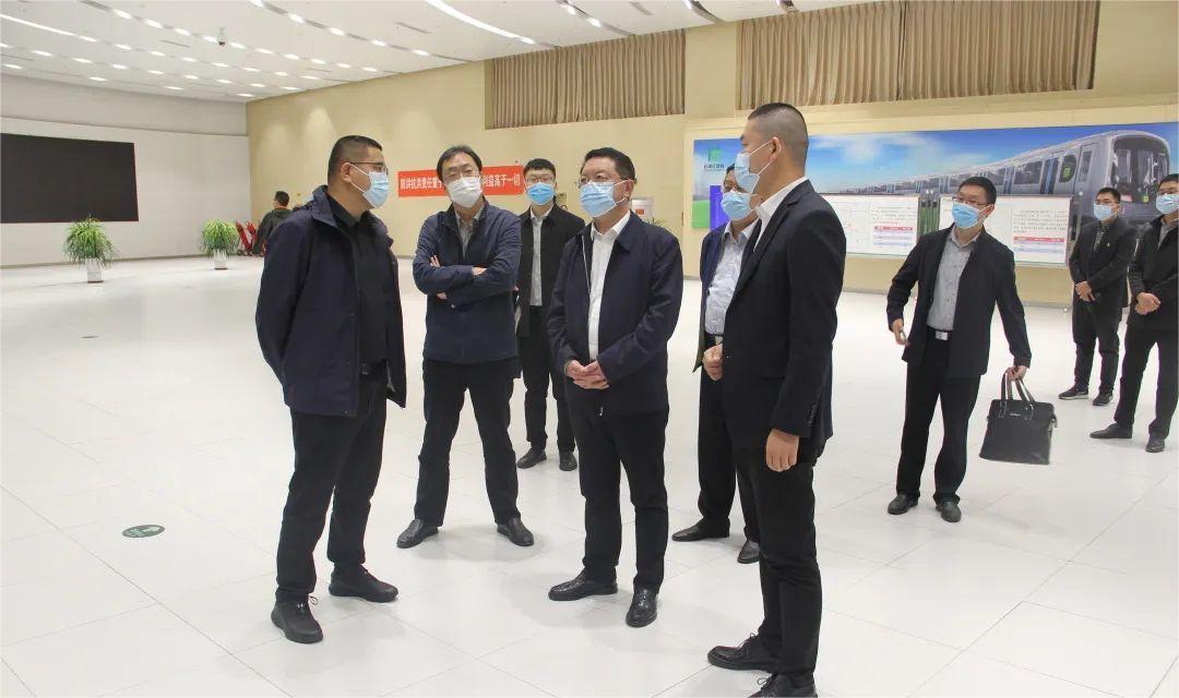 市政府國資委黨委書記、主任劉國勤一行到交投集團(tuán)考察調(diào)研