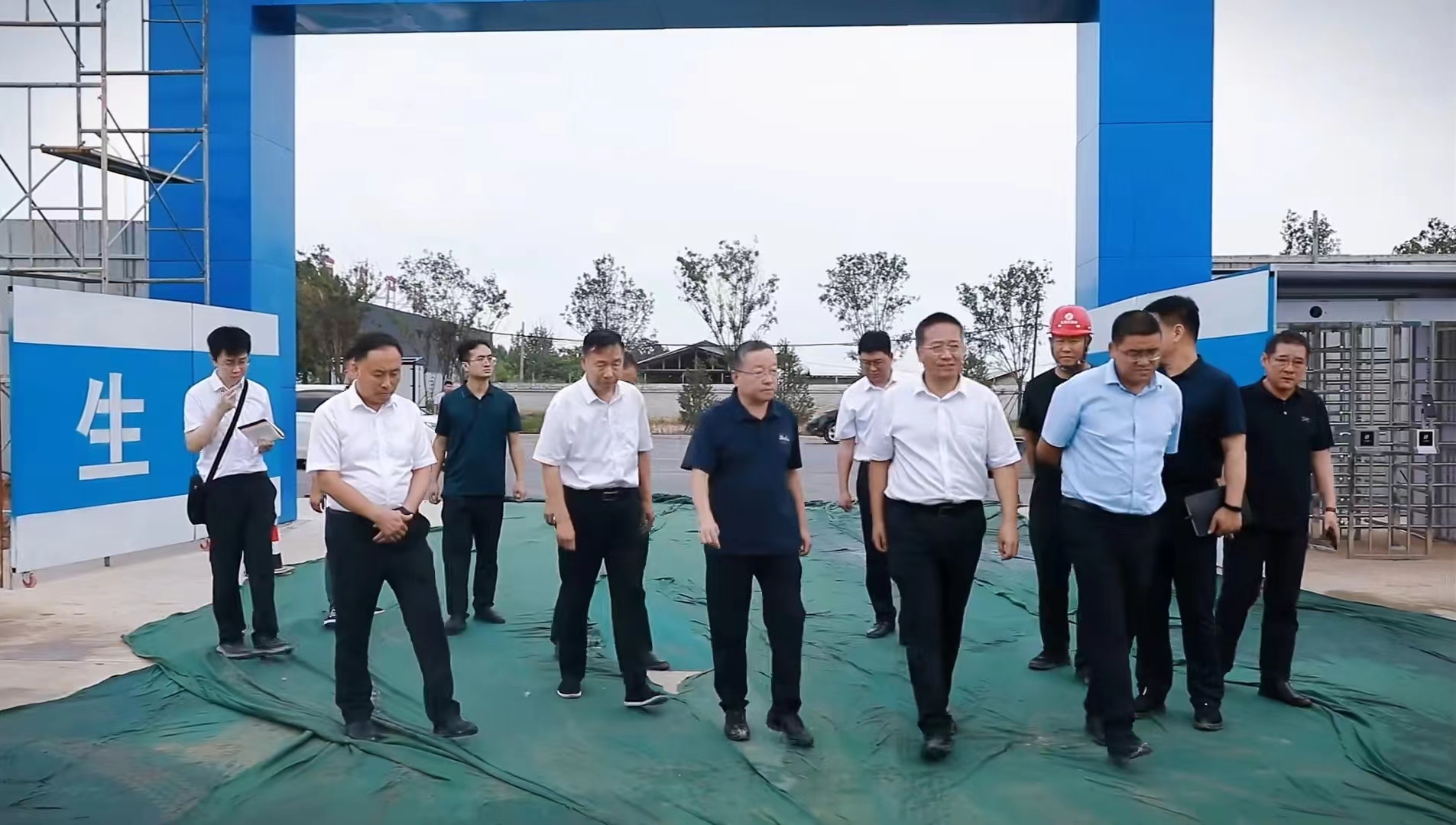 交投集團(tuán)黨委書記、董事長(zhǎng)劉清國(guó)到集團(tuán)所屬部分項(xiàng)目現(xiàn)場(chǎng)進(jìn)行調(diào)研